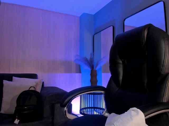 LexieWayne webcam
