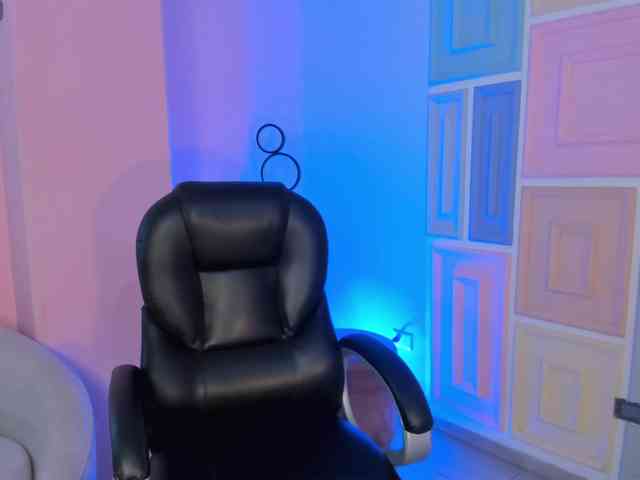 LexieWayne webcam
