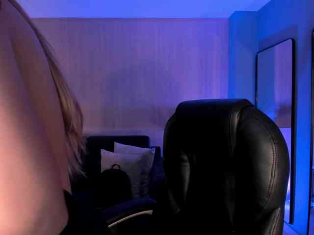 LexieWayne webcam
