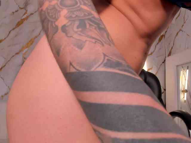 LexieWayne webcam