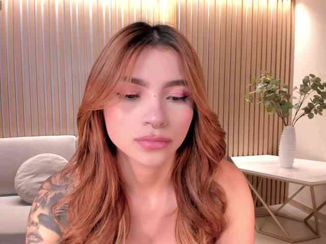 LexieWayne webcam