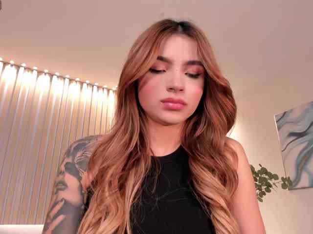 LexieWayne webcam