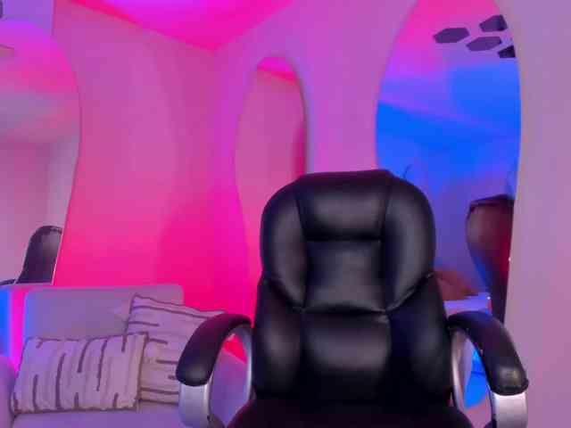LexieWayne webcam