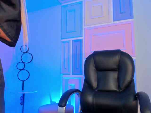 LexieWayne webcam