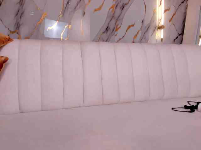 LexieWayne webcam