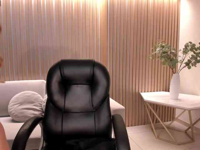 LexieWayne webcam