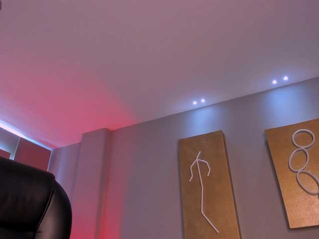 DonnaStonne's BongaCams show and profile