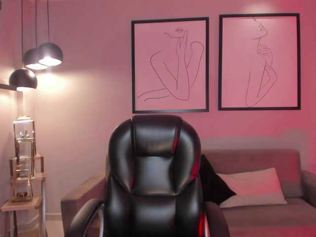 AllisonRogers's BongaCams show and profile