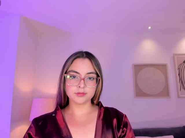 AllisonRogers Live Webcam on BongaCams