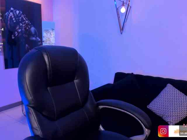 AllisonRogers webcam