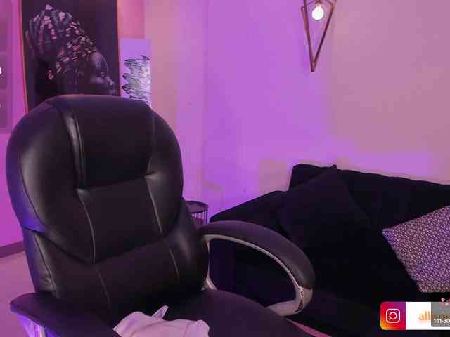 AllisonRogers webcam