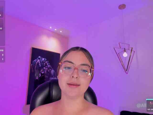 AllisonRogers webcam