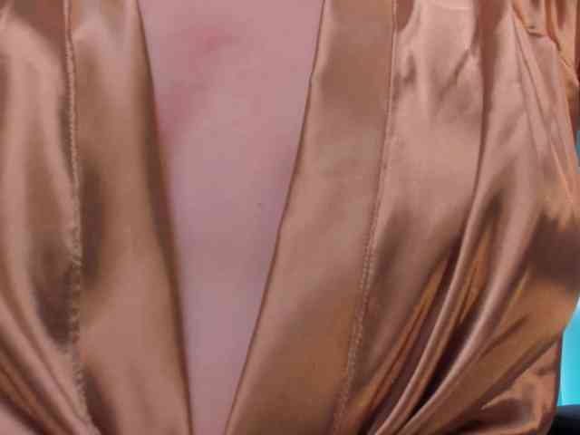 AllisonRogers Live Webcam on BongaCams