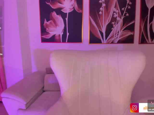 AllisonRogers webcam