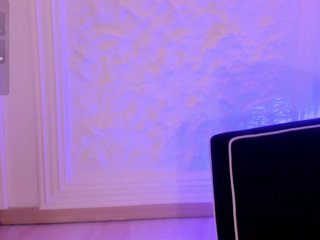 ViolettCastel Porn Show