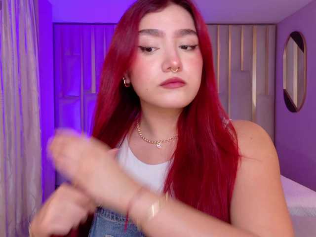 ViolettCastel's BongaCams show and profile