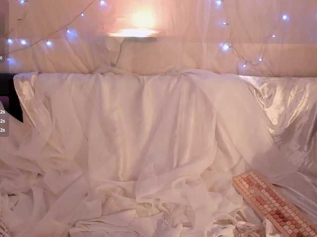 ViolettCastel webcam