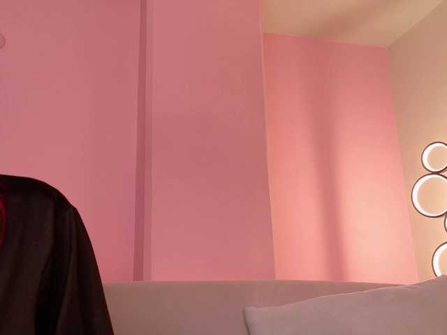 ViolettCastel webcam