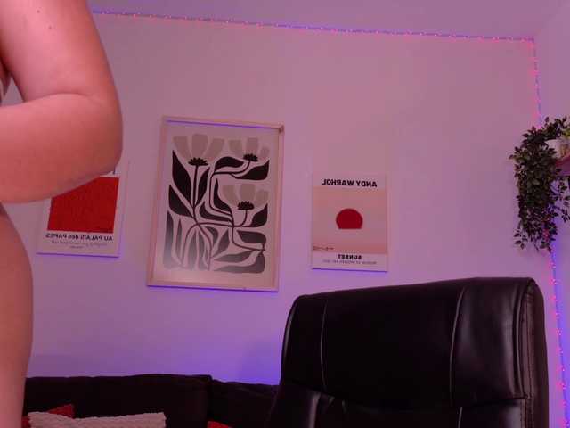 ViolettCastel's BongaCams show and profile