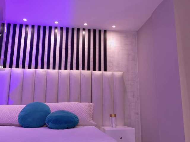 ViolettCastel's BongaCams show and profile