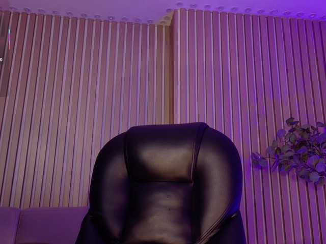 ViolettCastel's BongaCams show and profile