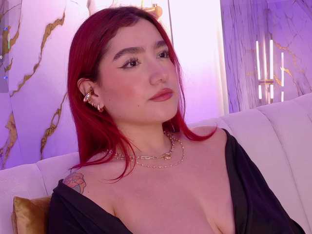 ViolettCastel's BongaCams show and profile