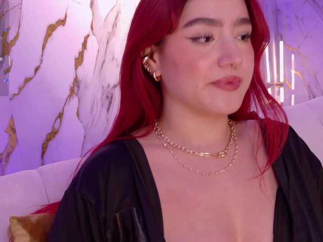 ViolettCastel webcam