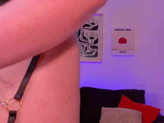 ViolettCastel webcam