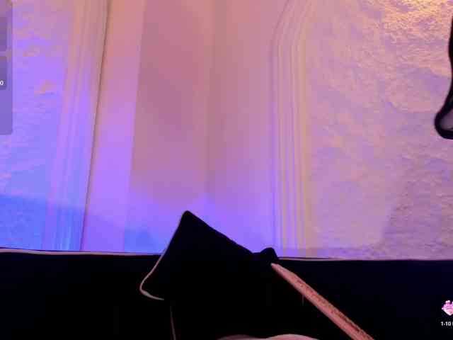 ViolettCastel webcam