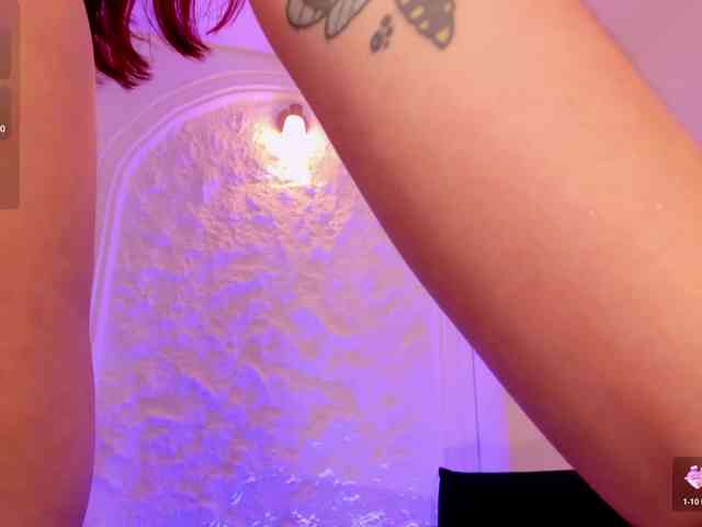 ViolettCastel webcam