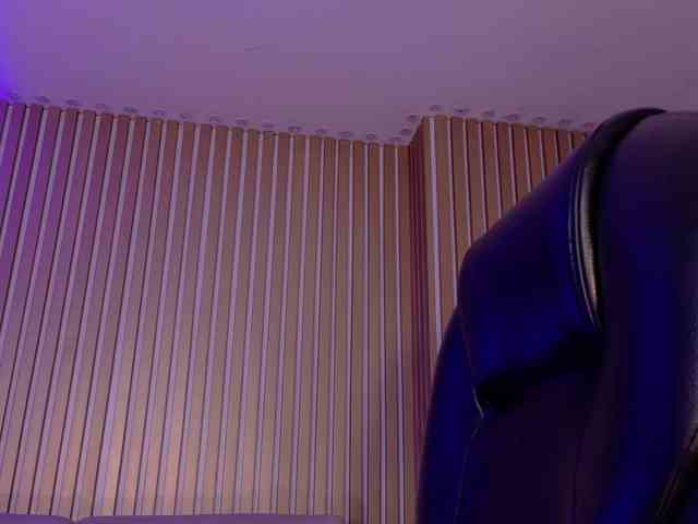 ViolettCastel webcam