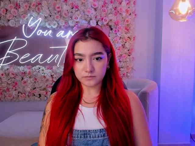 ViolettCastel webcam