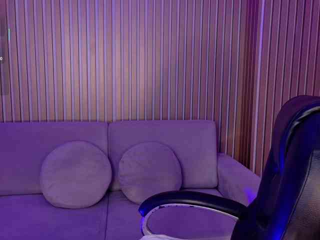 ViolettCastel webcam