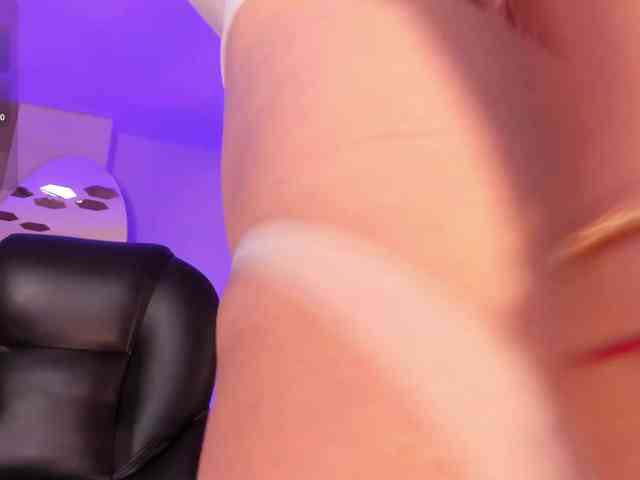 ViolettCastel webcam