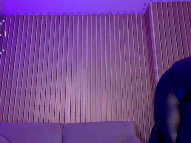 ViolettCastel webcam