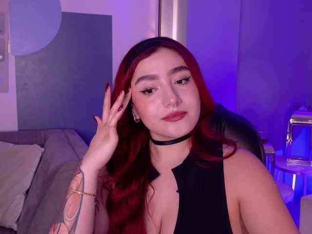 ViolettCastel webcam