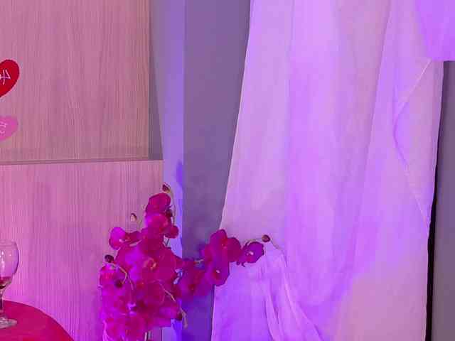 ViolettCastel webcam