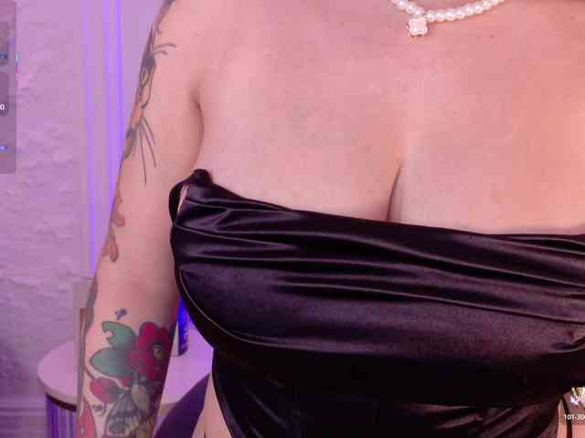 ViolettCastel webcam