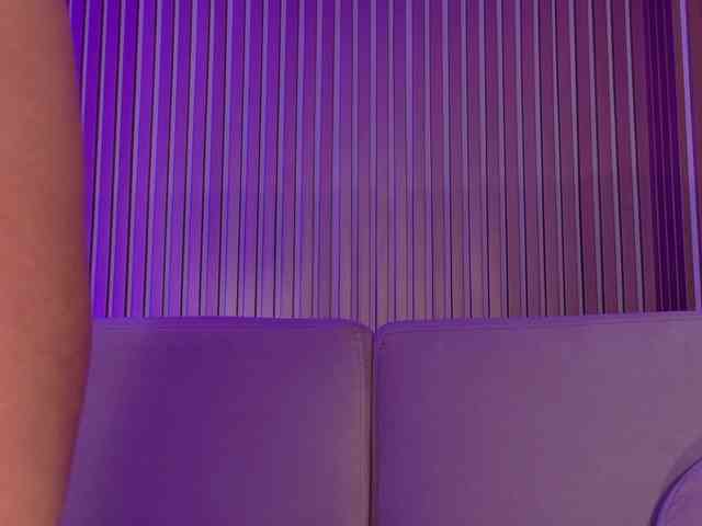 ViolettCastel webcam