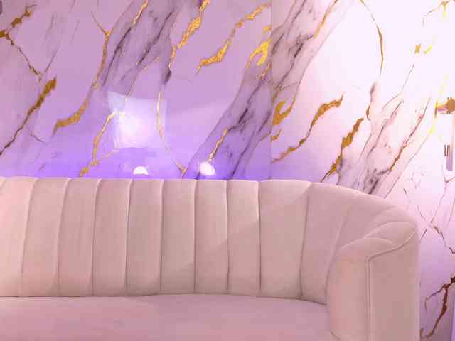 ViolettCastel webcam