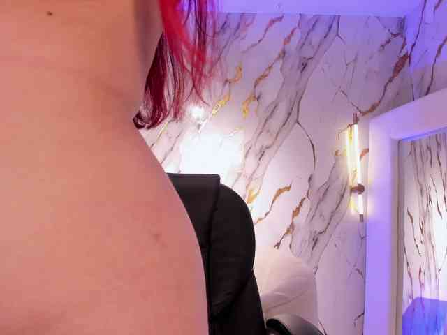 ViolettCastel webcam