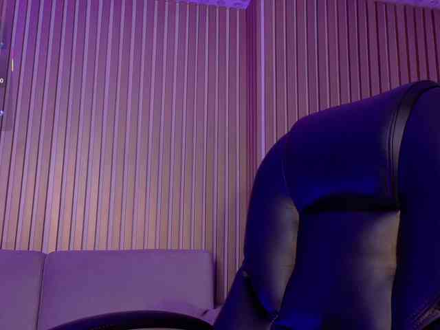 ViolettCastel webcam