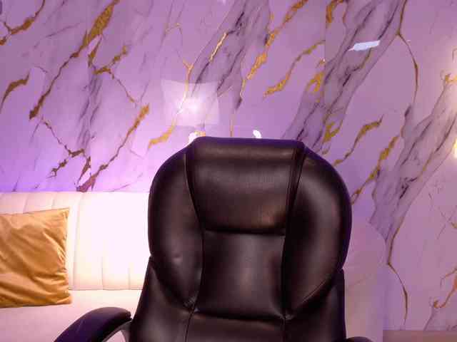 ViolettCastel webcam