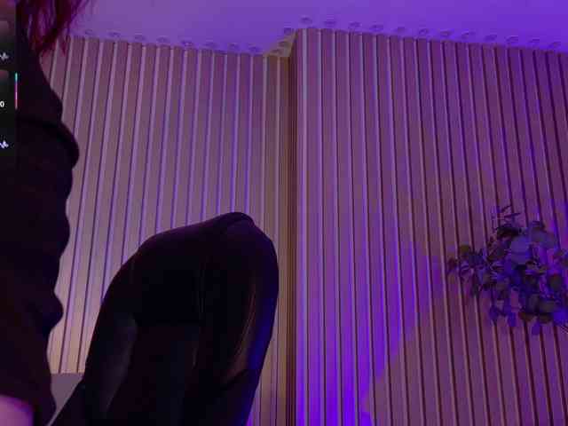 ViolettCastel webcam