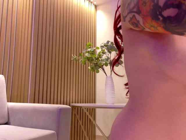 ViolettCastel webcam