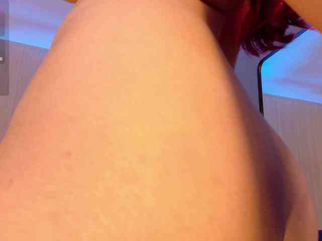 ViolettCastel webcam