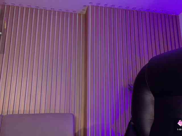 ViolettCastel webcam