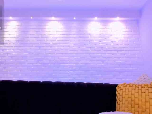 ViolettCastel webcam