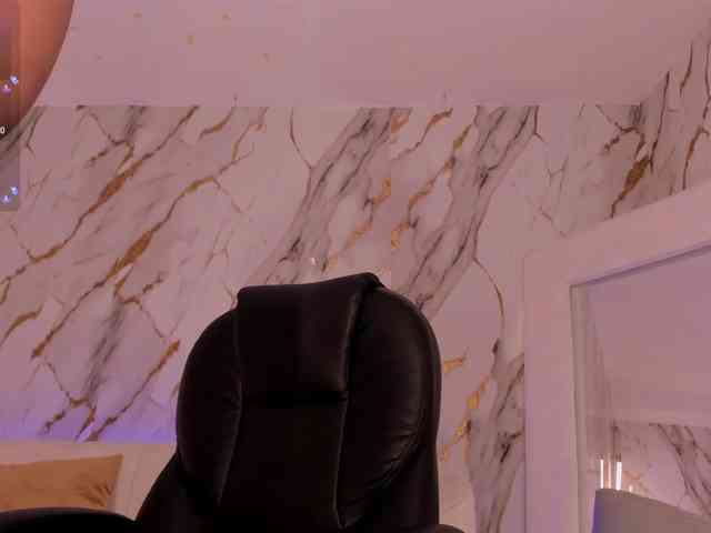 ViolettCastel webcam