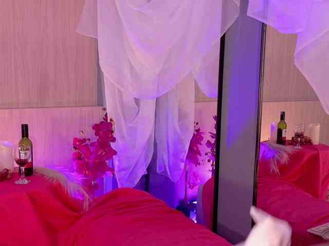 ViolettCastel webcam